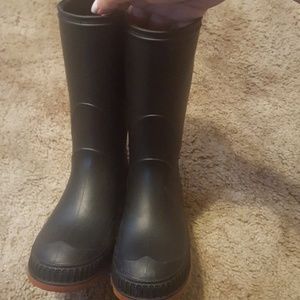Rain boots